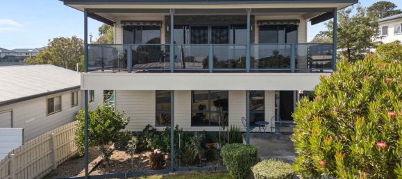 4 bedrooms House in Coronet Bay, Australia No. 786 26