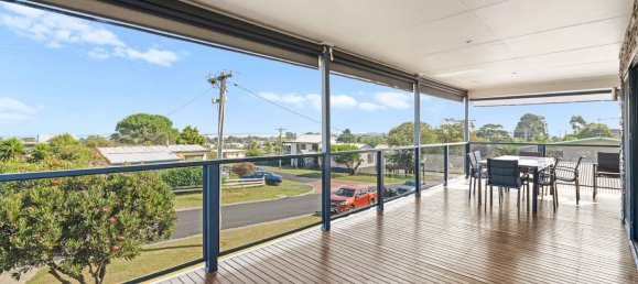 4 bedrooms House in Coronet Bay, Australia No. 786 2