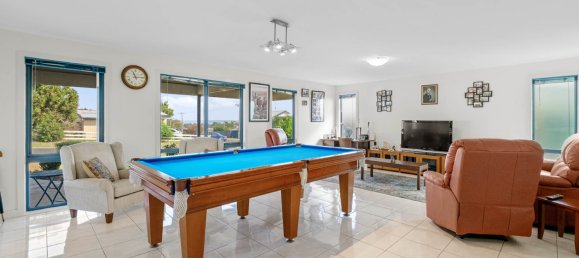 4 bedrooms House in Coronet Bay, Australia No. 786 8