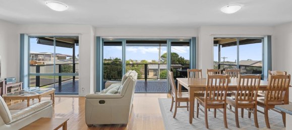 4 bedrooms House in Coronet Bay, Australia No. 786 7