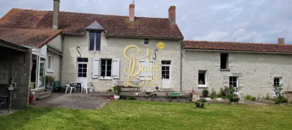 3 bedrooms House in Jaulnay, France No. 75789 5