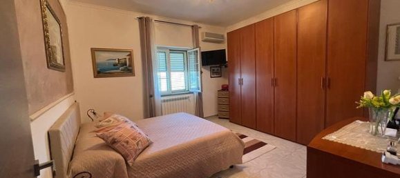 3-salle Appartement à Crotone, Italy No. 292722 3