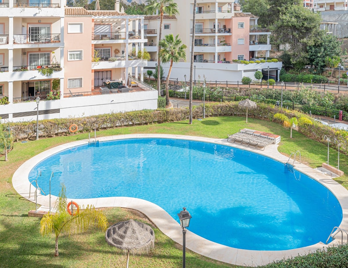 2 bedrooms Apartment in Marbella, Spain No. 48557