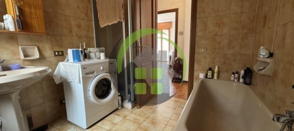 Apartamento de 4 habitaciónes en Leffe, Italy No. 266004 16