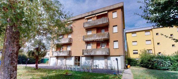 2 chambres Appartement à Concordia sulla Secchia, Italy No. 196549 11