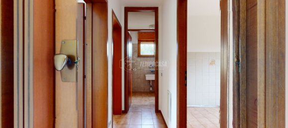 2 chambres Appartement à Concordia sulla Secchia, Italy No. 196549 25