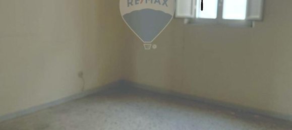 5 rooms Apartment in Belpasso, Italy No. 173721 7