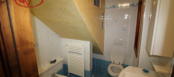 Apartamento de 3 habitaciónes en Loro Ciuffenna, Italy No. 231839 8