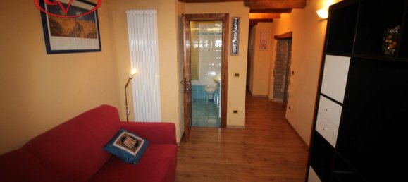 Apartamento de 3 habitaciónes en Loro Ciuffenna, Italy No. 231839 7