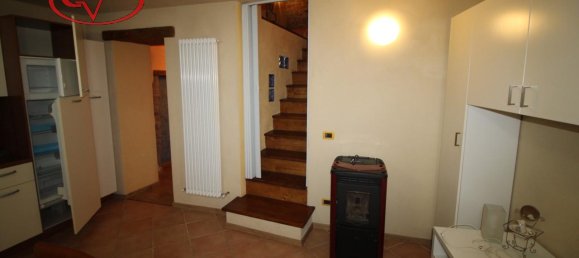 Apartamento de 3 habitaciónes en Loro Ciuffenna, Italy No. 231839 4
