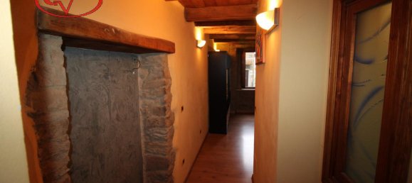 Apartamento de 3 habitaciónes en Loro Ciuffenna, Italy No. 231839 5