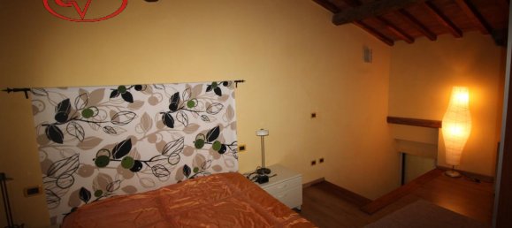 Apartamento de 3 habitaciónes en Loro Ciuffenna, Italy No. 231839 13