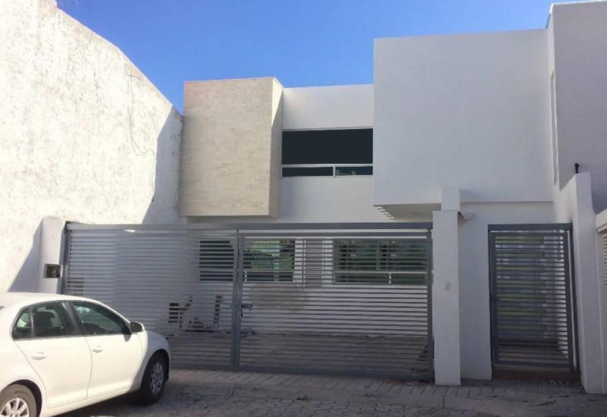 Дом с 4 спальнями в Керетаро, Мексика № 169335