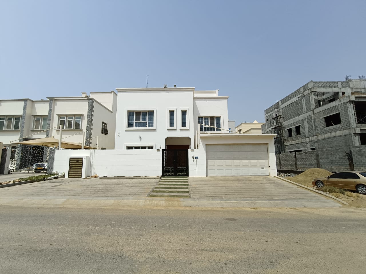 6 bedrooms Villa in Al Ansab, Oman No. 1288