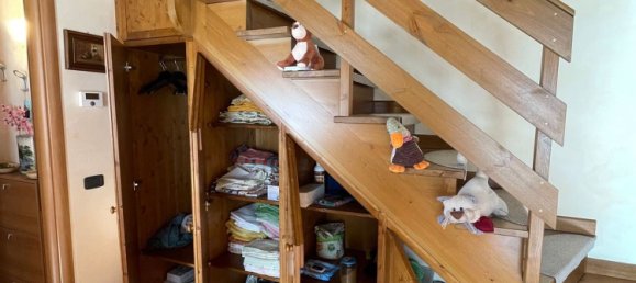 4 Schlafzimmer Haus in Costa Serina, Italy, Nr. 380864 16