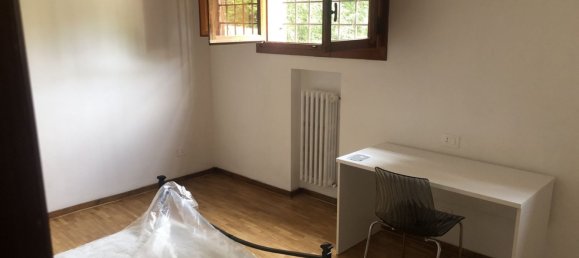 6-salle Appartement à Ferrara, Italy No. 278103 22
