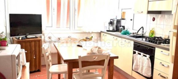 2 bedrooms Apartment in Rome, Italy No. 350229 5