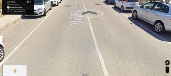 218m² Commercial property in Cagliari, Italy No. 265675 2