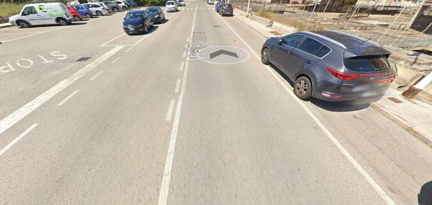 218m² Commercial property in Cagliari, Italy No. 265675