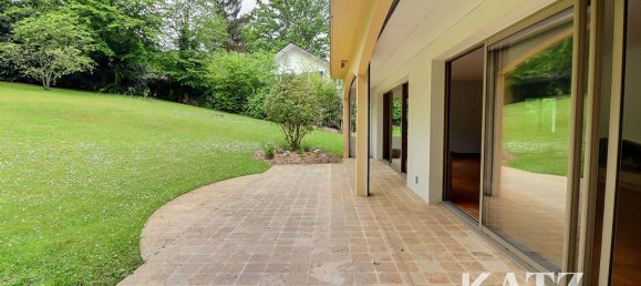 Casa de 5 dormitorios en Garches, France No. 181995 17