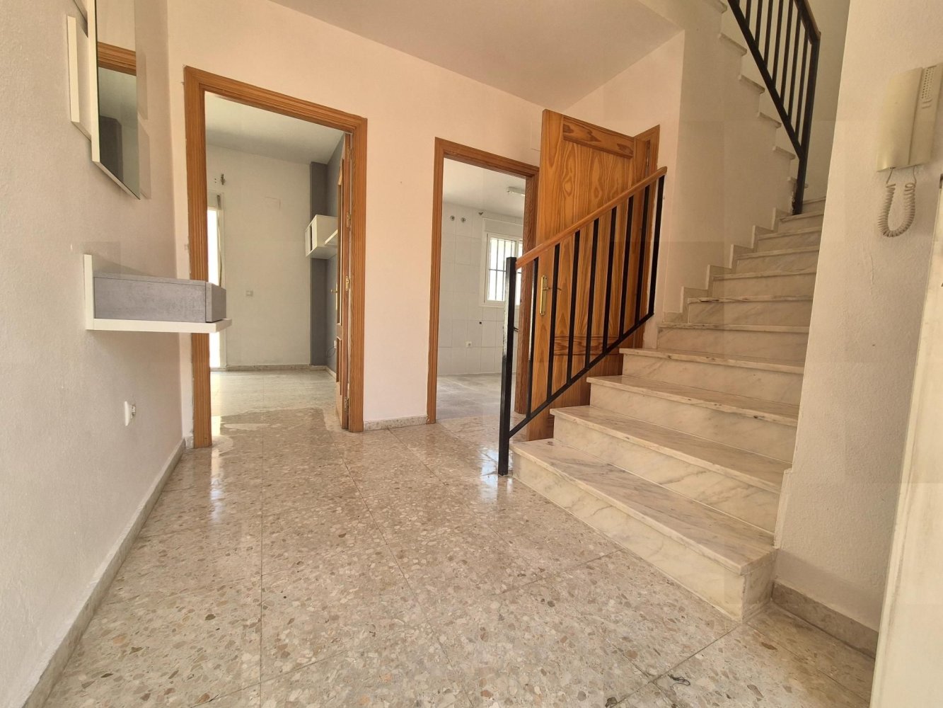 3 Schlafzimmer Stadthaus in Lobon, Spain, Nr. 248088