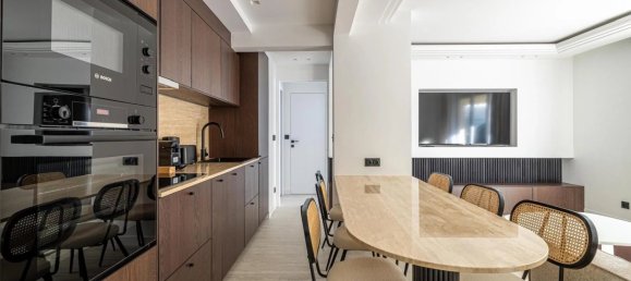 Apartamento de 2 dormitorios en Cannes, France No. 38351 9