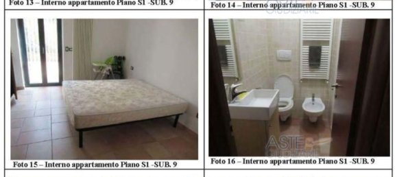 305 bedrooms House in Pianella, Italy No. 356046 3