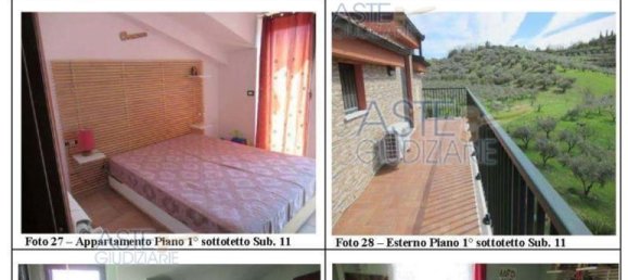 305 bedrooms House in Pianella, Italy No. 356046 5