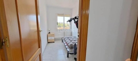 3 bedrooms Apartment in L'Hospitalet de Llobregat, Spain No. 165387 18