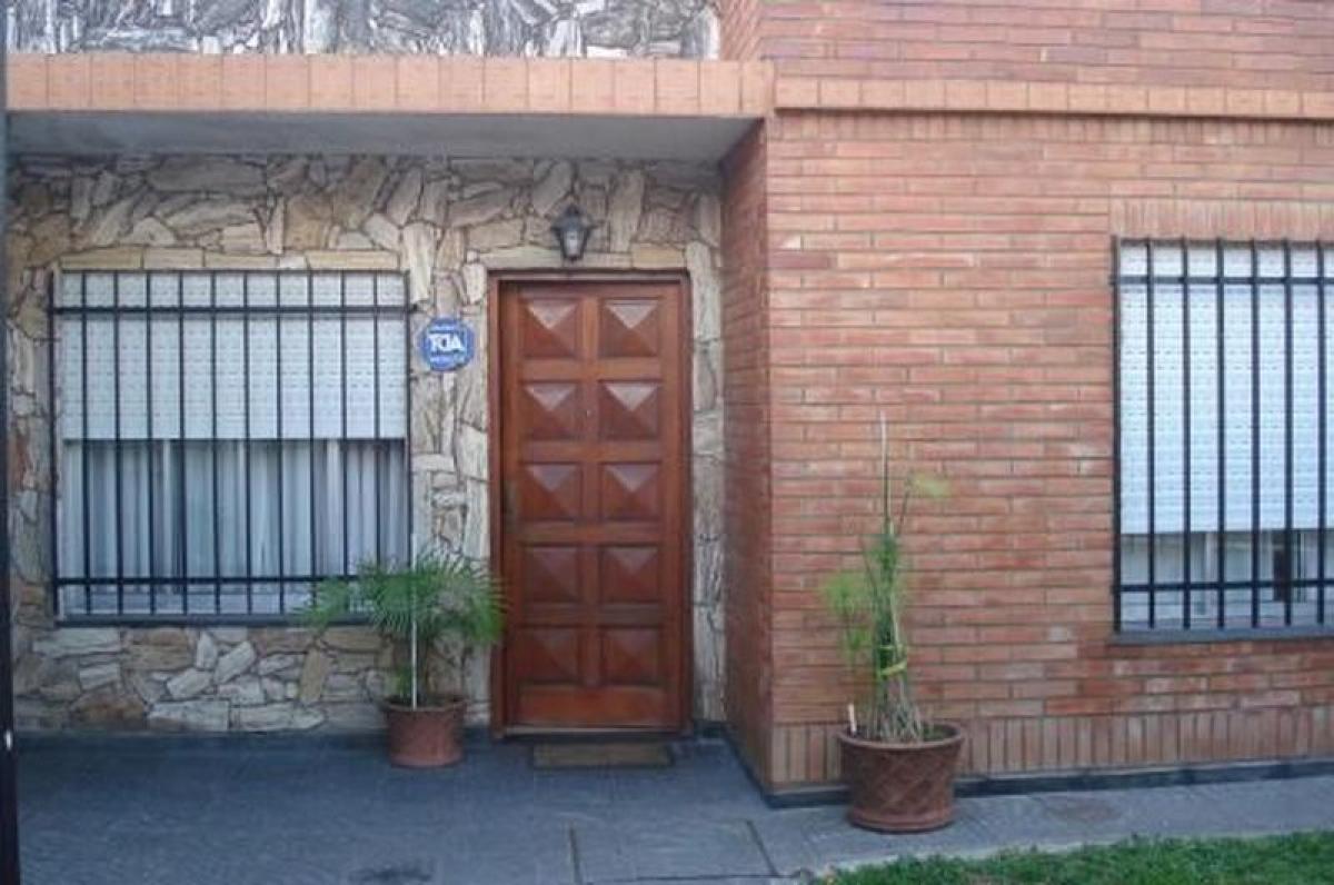 2 غرف نوم منزل في Bermudez, Argentina رقم 5059