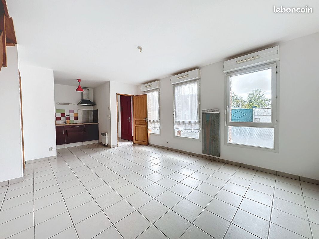 3 chambres Maison à Rivery, France No. 66319