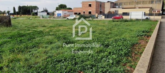 قطعة أرض في Garriguella, Spain 561متر مربع رقم 73536 9