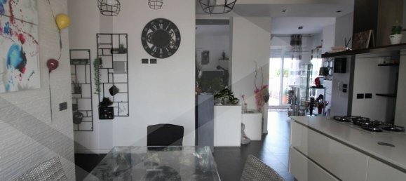 5 rooms Penthouse in Bologna, Italy No. 26233 17
