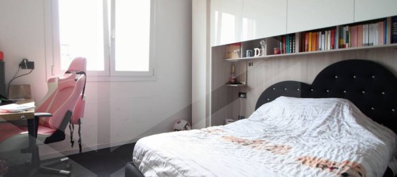 5 rooms Penthouse in Bologna, Italy No. 26233 8