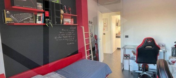 5 rooms Penthouse in Bologna, Italy No. 26233 21