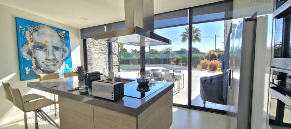 3 Schlafzimmer Haus in Lagoa, Portugal, Nr. 104505 8