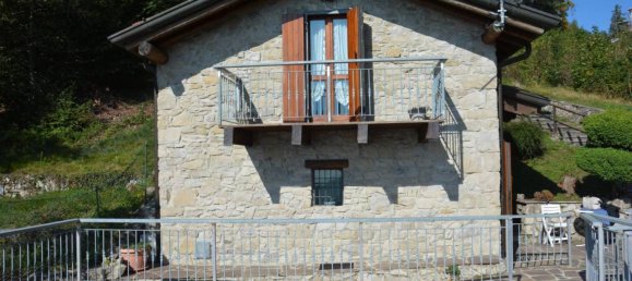 6 rooms House in Selvino, Italy No. 168101 2