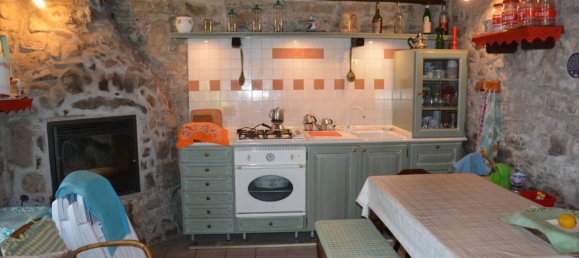 6 rooms House in Selvino, Italy No. 168101 10