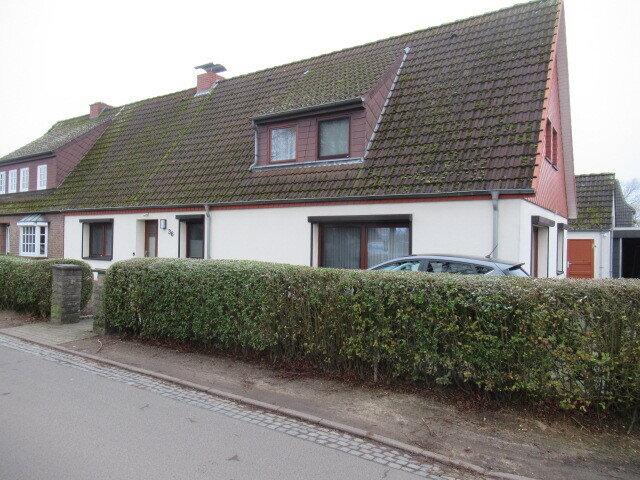 Дом с 7 комнатами в Бремен, Германия № 76921