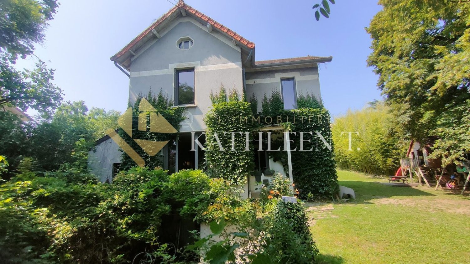 Casa T4 em La Tour-du-Pin, France N.º 302345