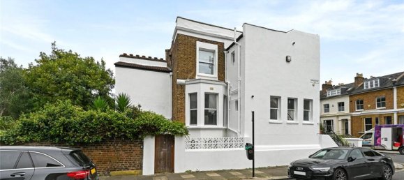 2 bedrooms Apartment in London, United Kingdom No. 3838 3