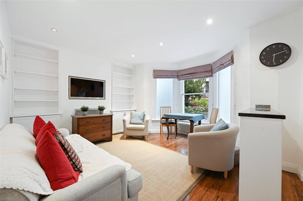 2 bedrooms Apartment in London, United Kingdom No. 3838