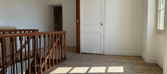 4 bedrooms House in La Creche, France No. 304004 8