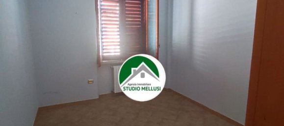 3 bedrooms Apartment in Benevento, Italy No. 373339 27