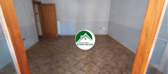 3 bedrooms Apartment in Benevento, Italy No. 373339 24