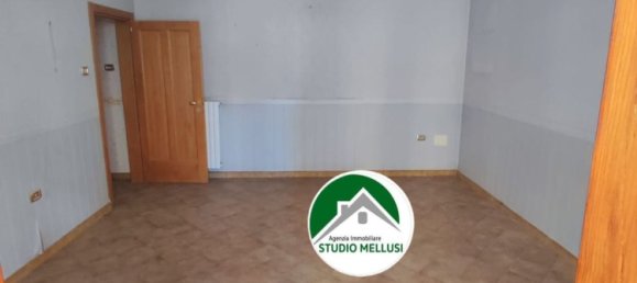 3 bedrooms Apartment in Benevento, Italy No. 373339 29