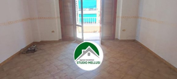 3 bedrooms Apartment in Benevento, Italy No. 373339 13