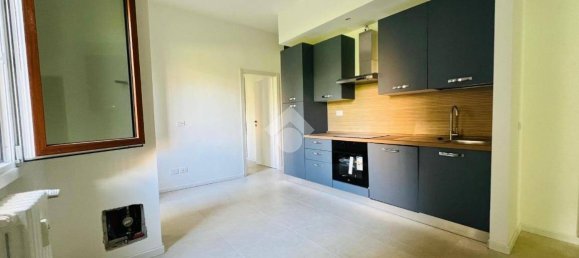 2 chambres Appartement à Milan, Italy No. 342800 4