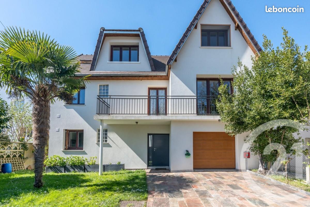 Casa de 6 dormitorios en Villiers-sur-Marne, France No. 284247