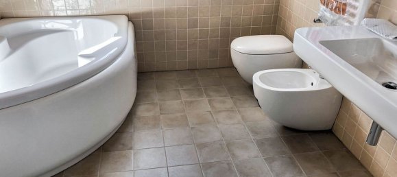 7-Zimmer Wohnung in Calcinaia, Italy, Nr. 55842 31